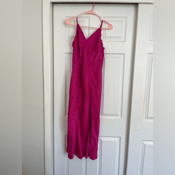 Victoria Secret Long Pink Dress Night Gown NWOT - Picture 4 of 16